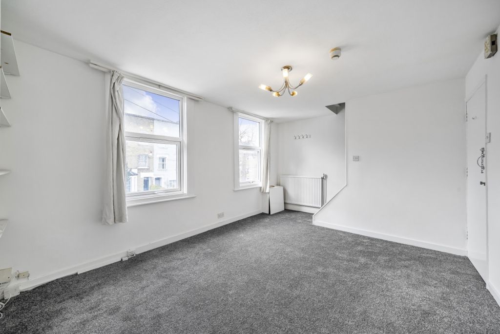 Property photo 2 of 6 1079062 (2)
