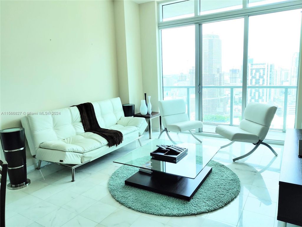Property photo 2 of 9 <Alttext/>