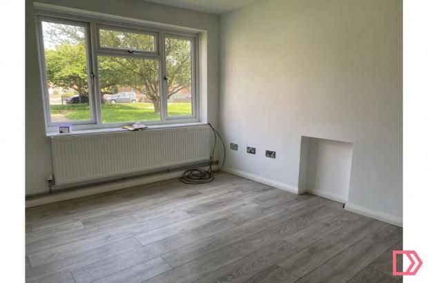 Property photo 2 of 10 34 .5.Jpeg