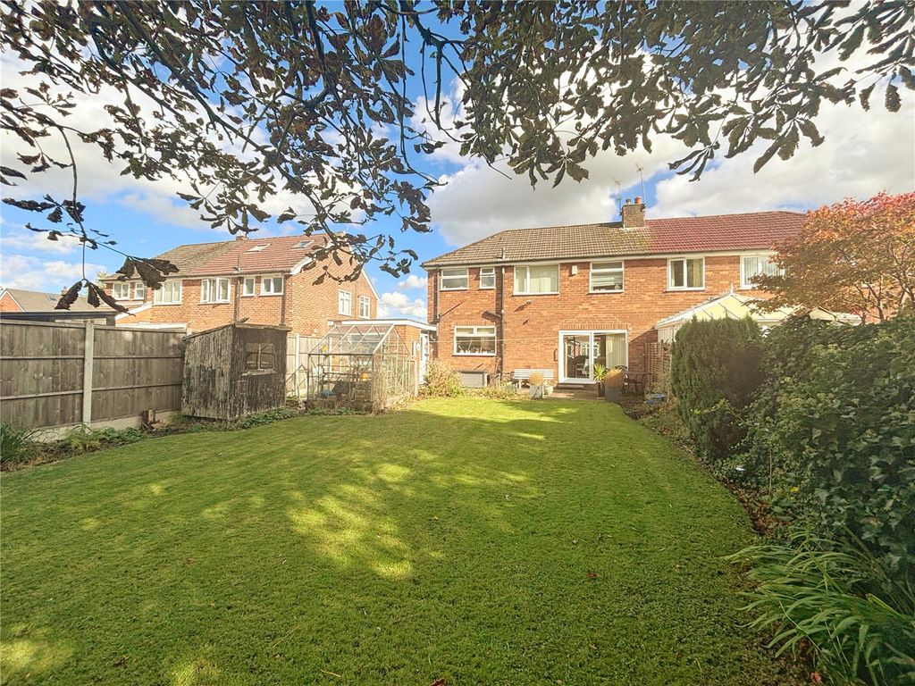 Property photo 3 of 15 Picture No. 08