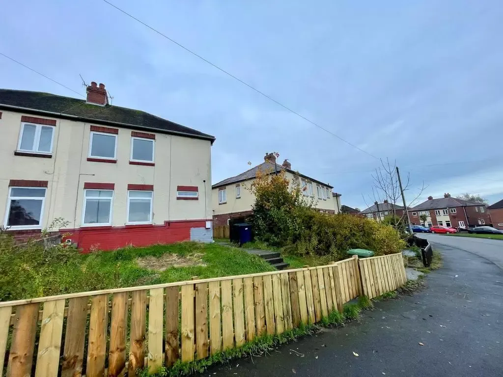 Property photo 1 of 10