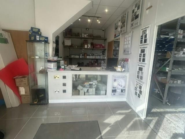 Property photo 2 of 2 Trade Counter.Jpeg
