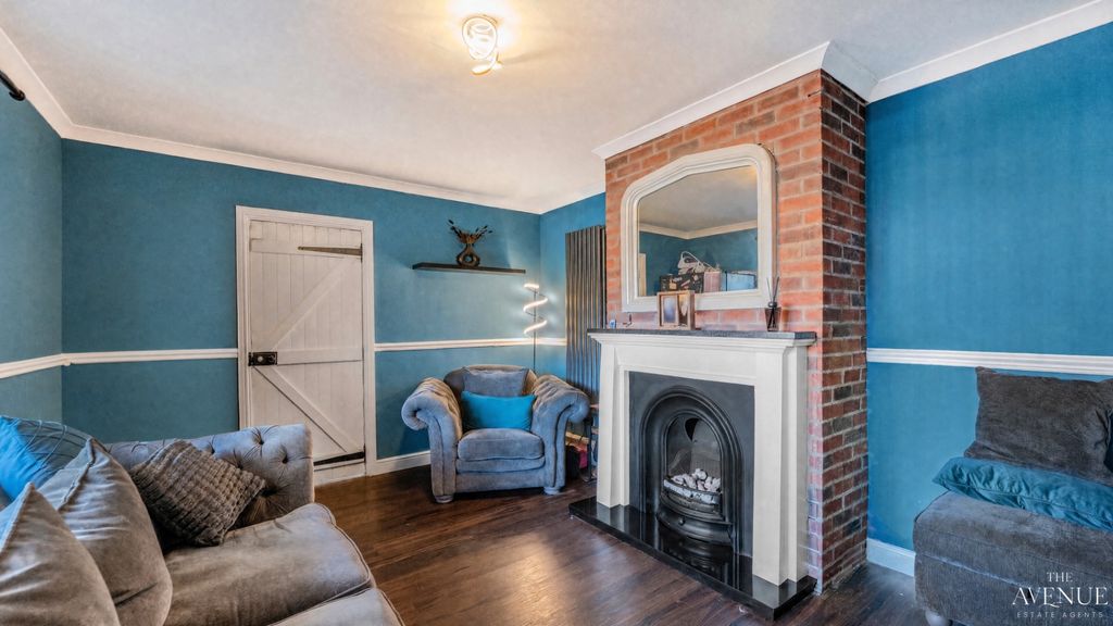 Property photo 2 of 23 5480012