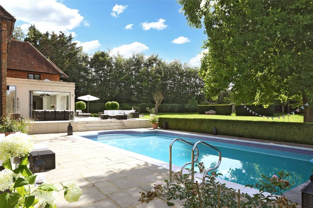 Additional image 18 of 7 bed detached house for saleHall Place Lane, Burchetts Green, Maidenhead, Berkshire SL6