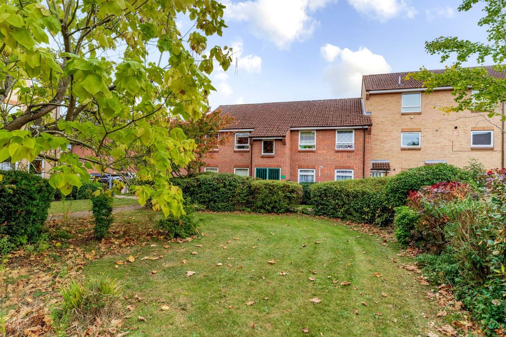 Property photo 1 of 14