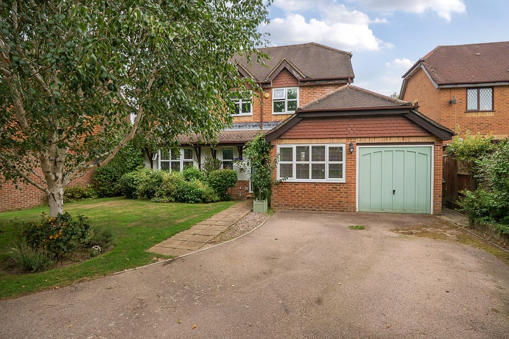 Property photo 1 of 17 Front