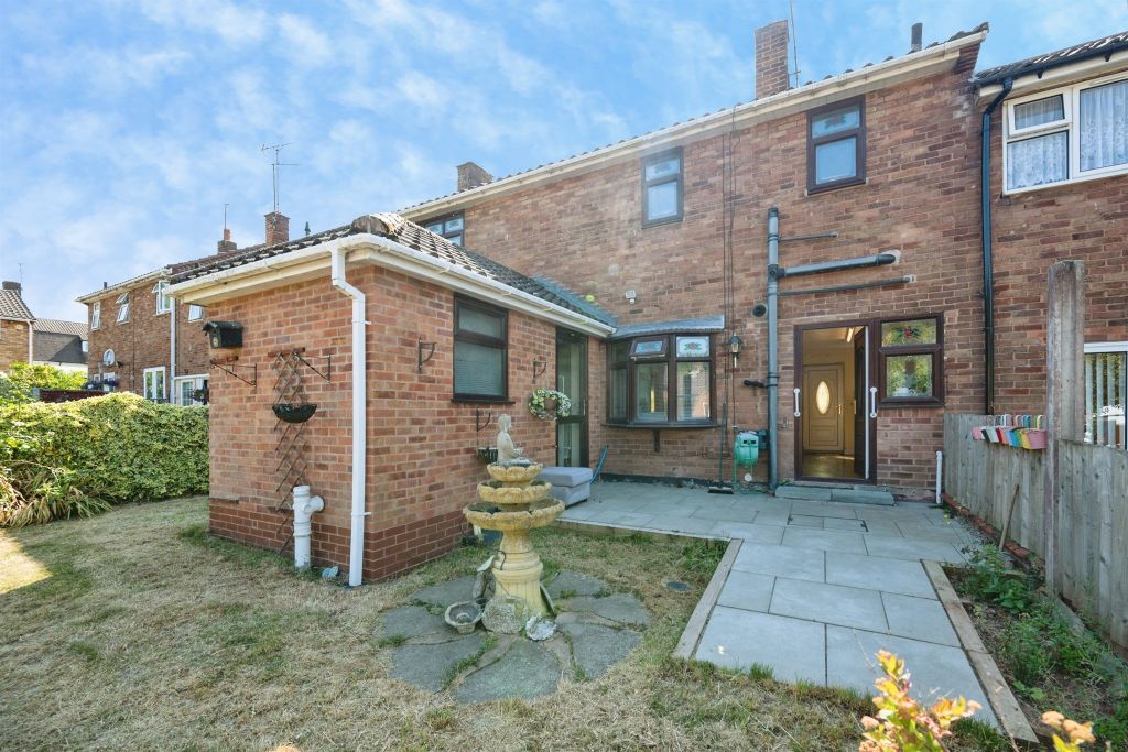 Property photo 2 of 19