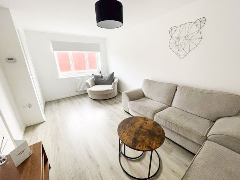 Property photo 2 of 10 Photo 2