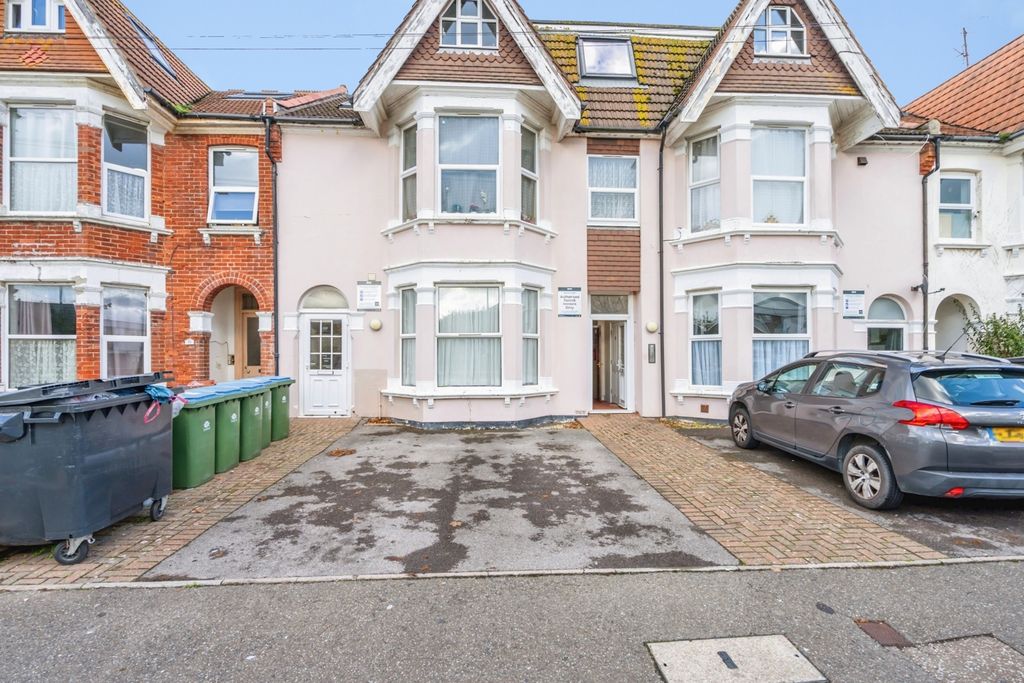 Property photo 1 of 14 Pbox-Img.Jpg