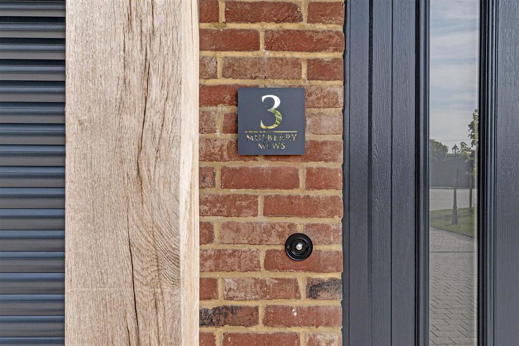 Property photo 2 of 49 L J Imaging-4.Jpg