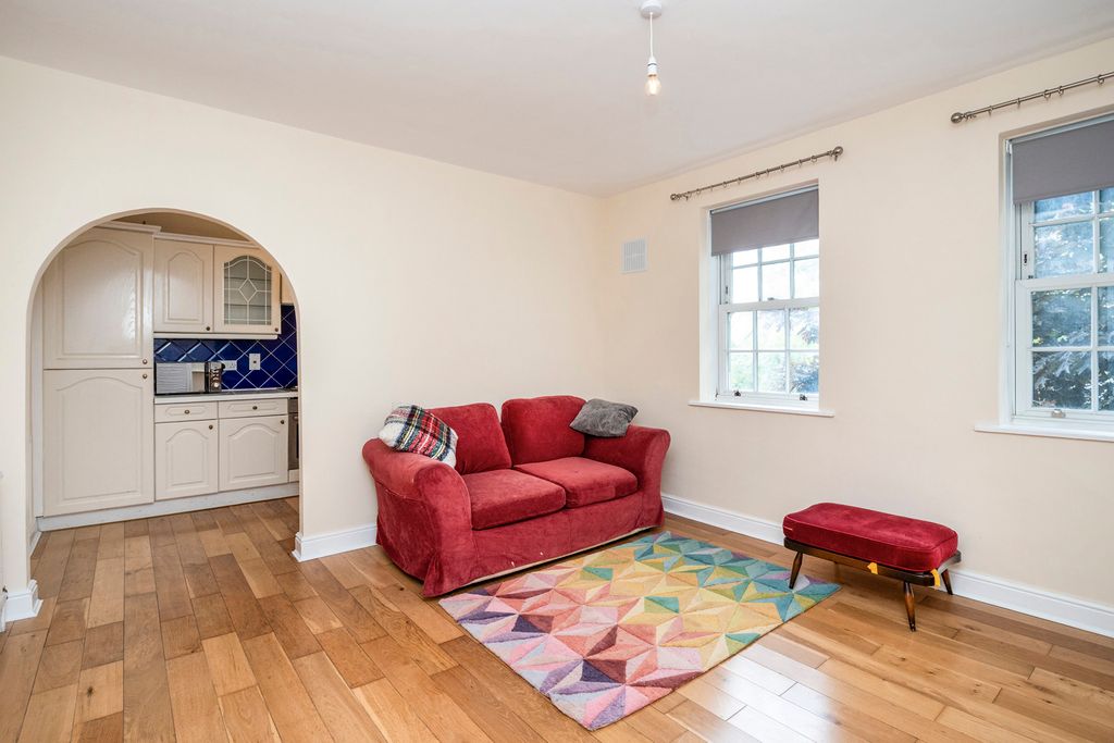 Property photo 2 of 20 Pbox-Img.Jpg