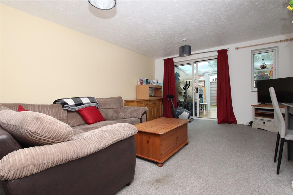 Property photo 3 of 11 Living Dining Room.Jpg