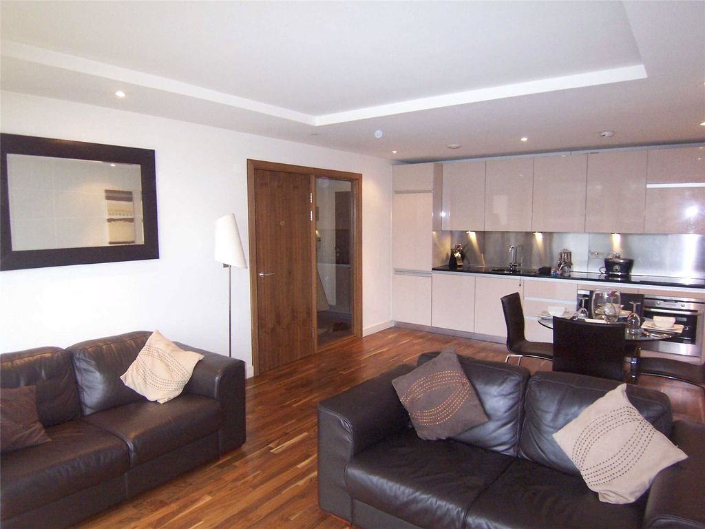 Property photo 2 of 11 Picture No. 03
