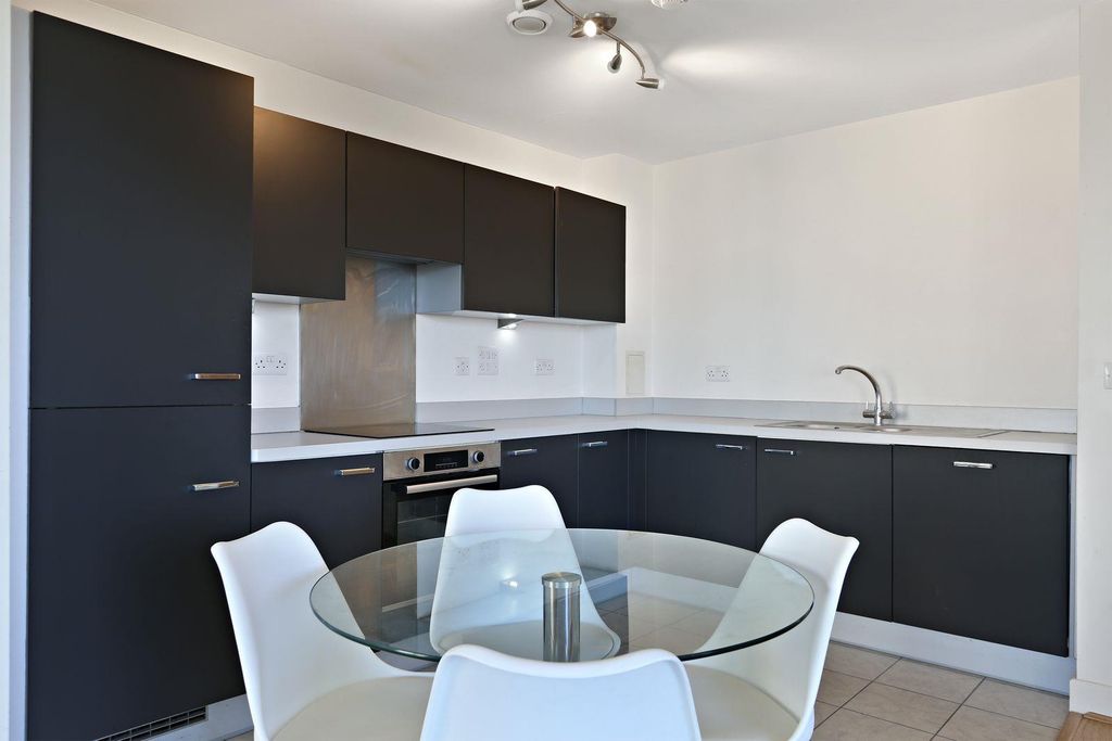 Property photo 3 of 17 Ea-Kyg2G.Jpeg