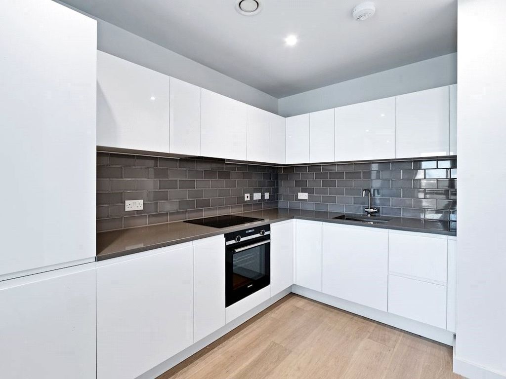 Property photo 2 of 16 Picture No. 03