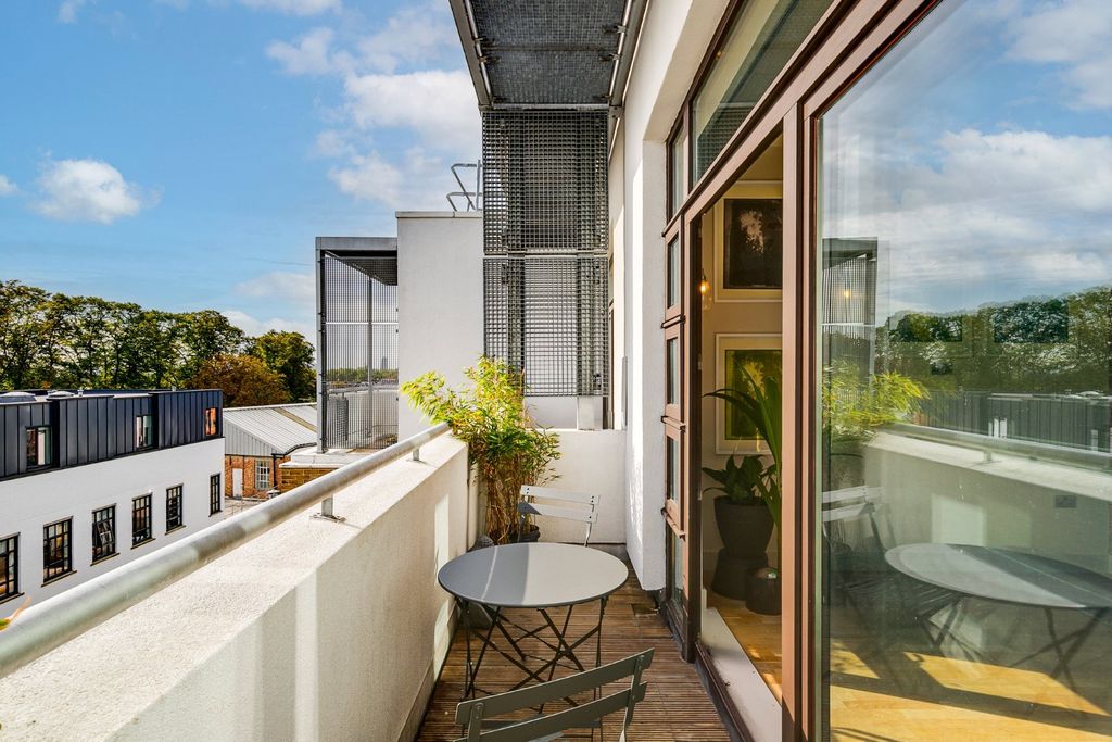 Property photo 3 of 10 Picture No. 07