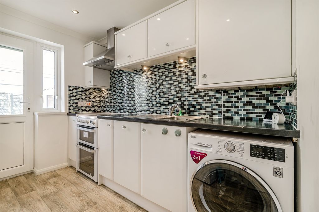 Additional image 7 of 2 bed semi-detached house for saleMaple Avenue, Bulwark, Chepstow, Monmouthshire NP16