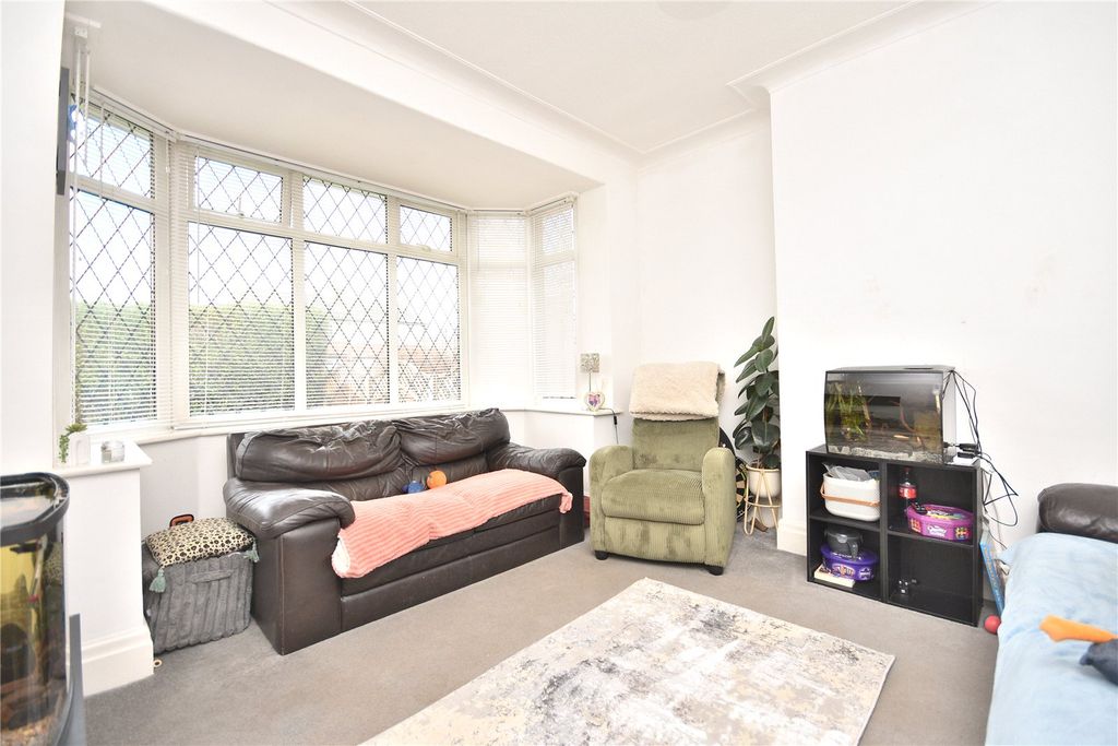 Property photo 2 of 13 Picture No. 20