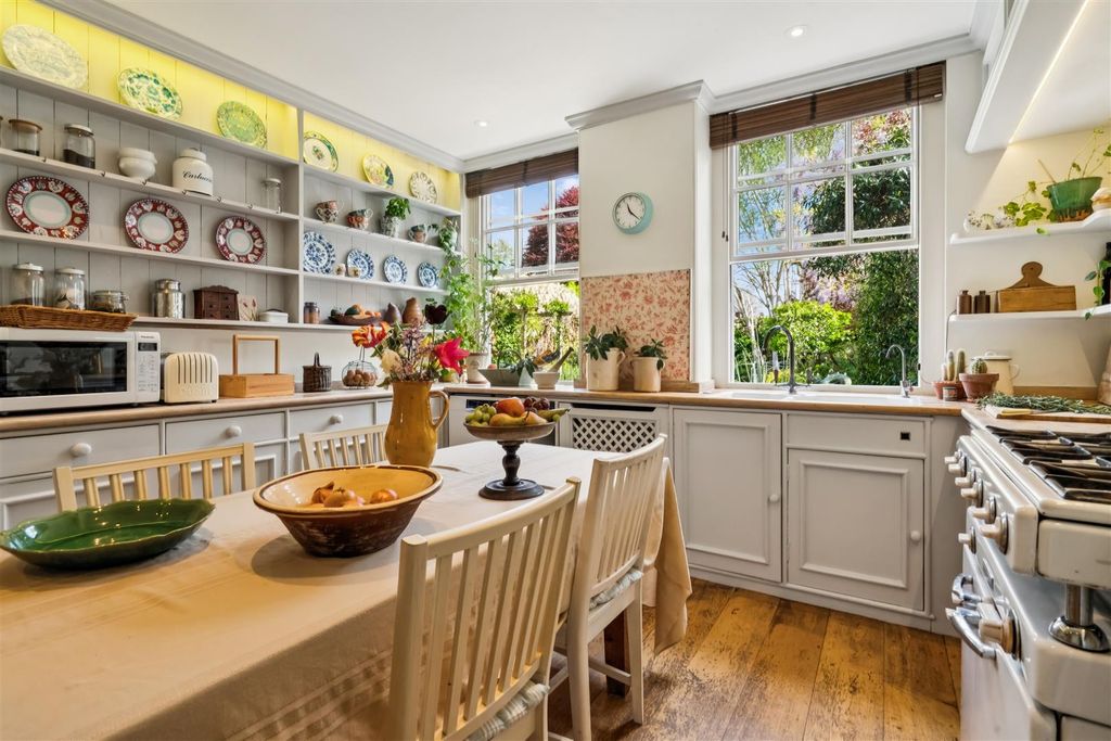 Additional image 9 of 7 bed detached house for saleUpper Butts TW8