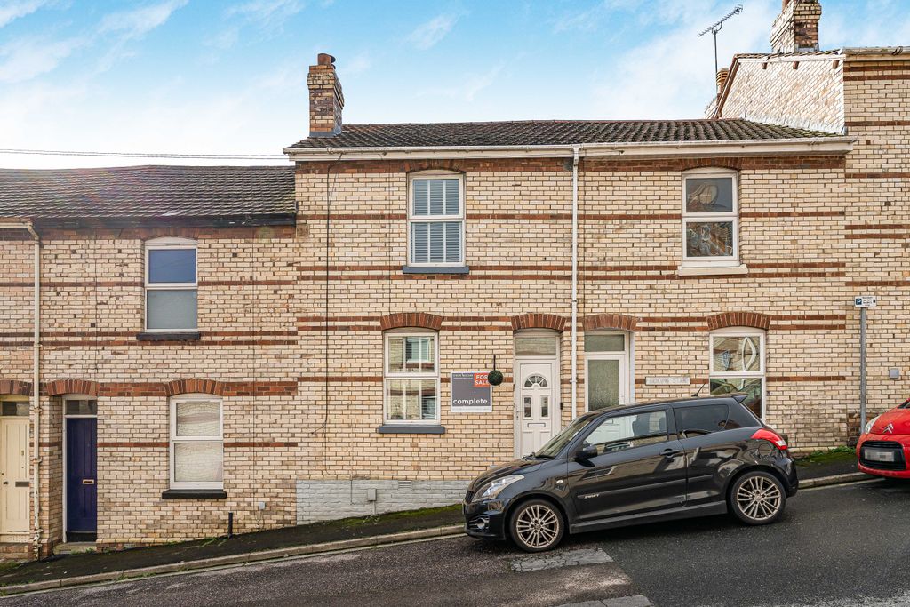 Property photo 1 of 16 40_71787