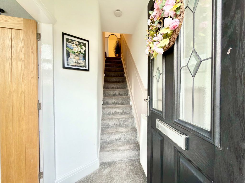 Property photo 3 of 26