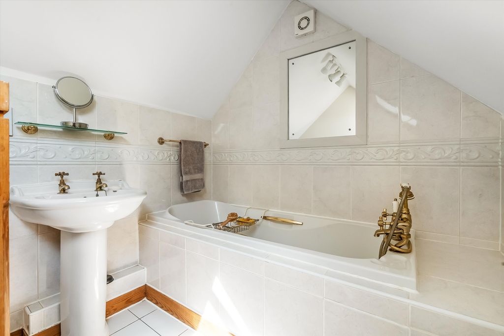 Additional image 13 of 4 bed barn conversion for saleThe Barns, Shackleford, Godalming, Surrey GU8
