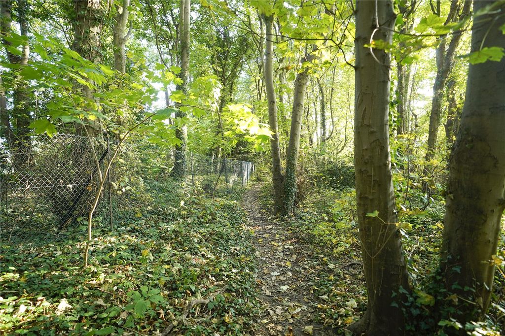 Property photo 2 of 7 Picture No. 02