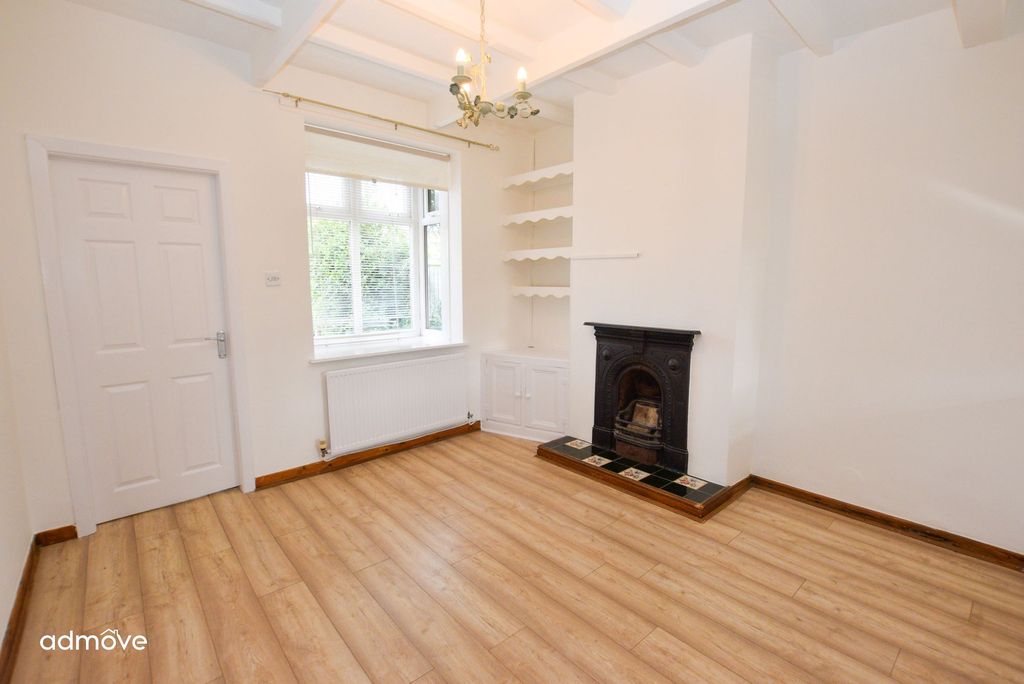 Property photo 2 of 16 Photo 1