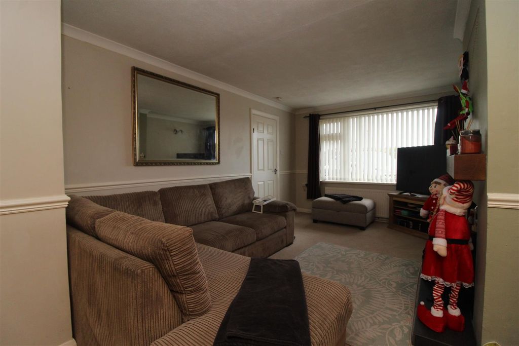 Property photo 2 of 10 Img_4021.Jpg