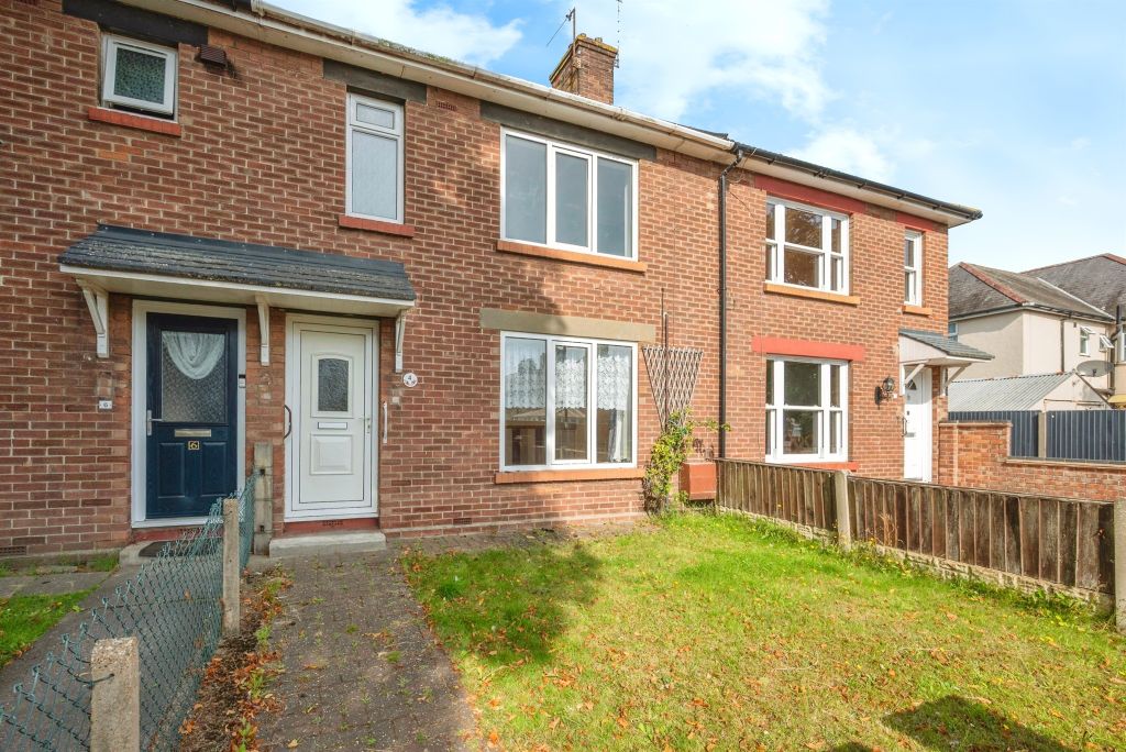 Property photo 1 of 17