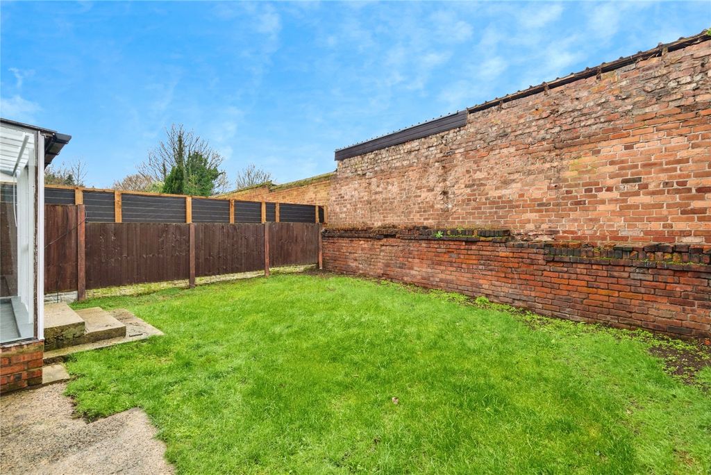 Property photo 2 of 21 Picture No. 10