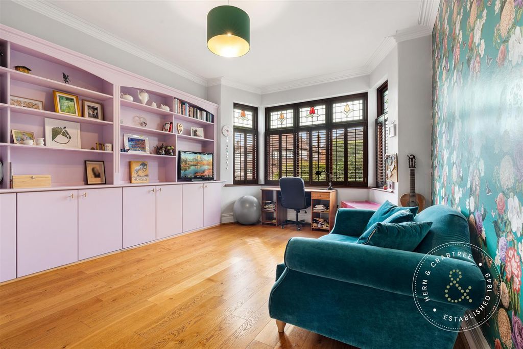 Property photo 2 of 49 Hern Crabtree-17.Jpg