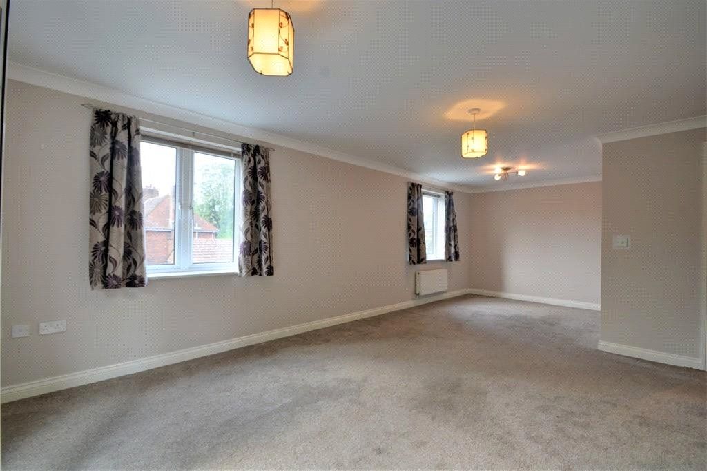 Property photo 3 of 8 Picture No. 04