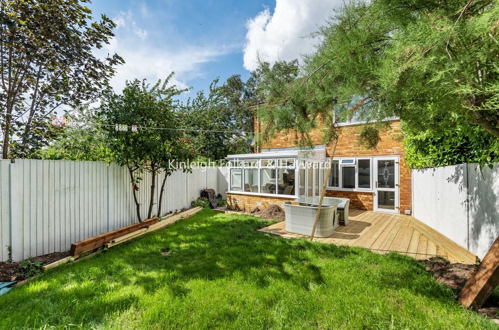 Property photo 3 of 21 Picture No. 05