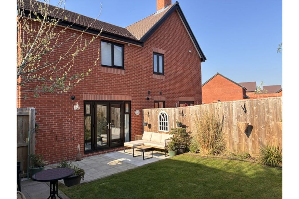 Property photo 2 of 4