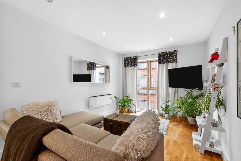 Property photo 2 of 19 Pnmb0749.Jpg