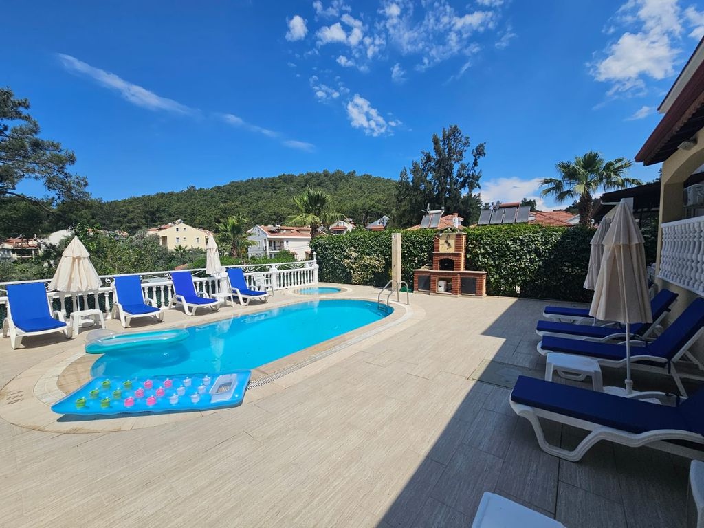 Property photo 3 of 24 An Impressive Villa For Sale In Fethiye - Private Exterior