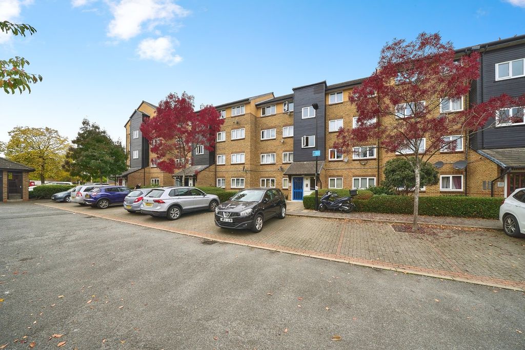 Property photo 1 of 14