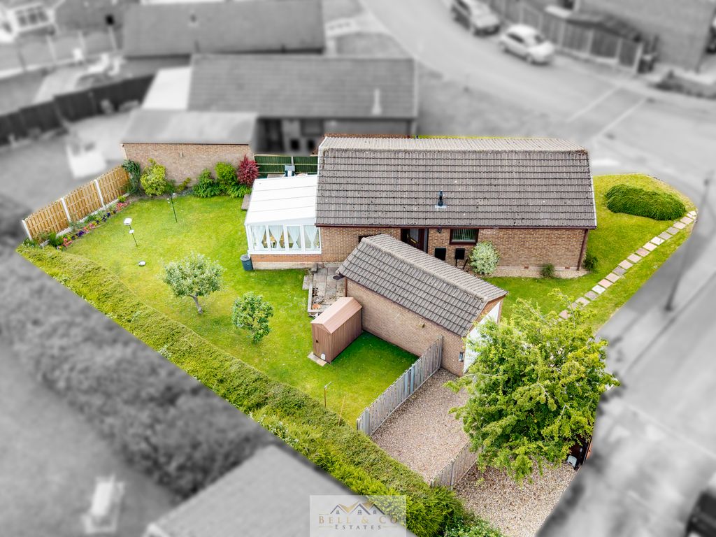 Property photo 2 of 25