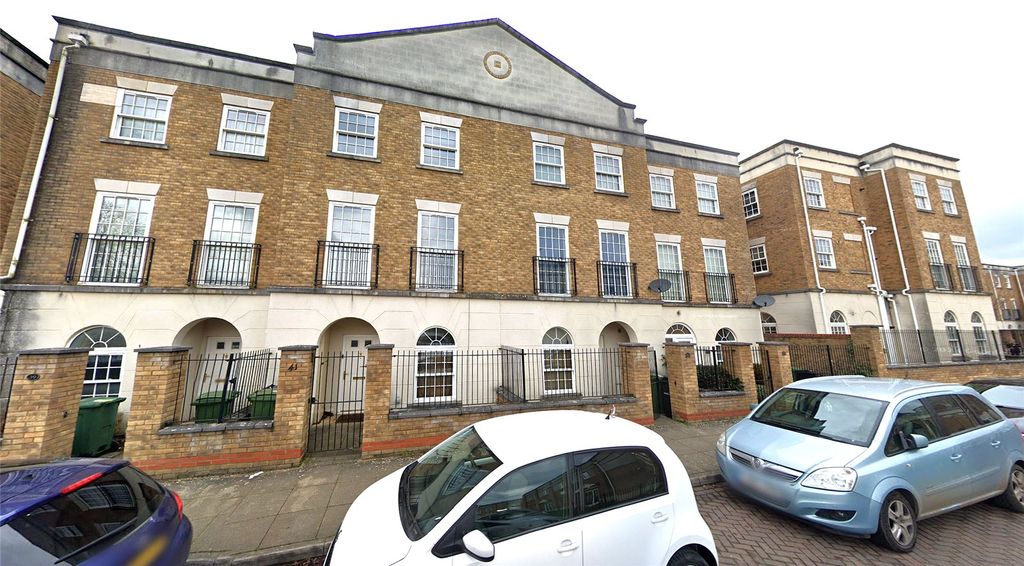 Property photo 1 of 13 Picture No. 17