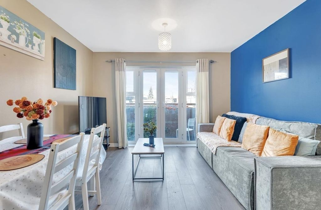 Property photo 2 of 16 L-R 1.3