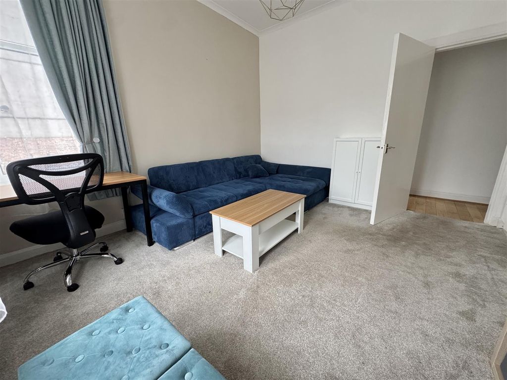 Property photo 3 of 17 Img_0115.Jpg