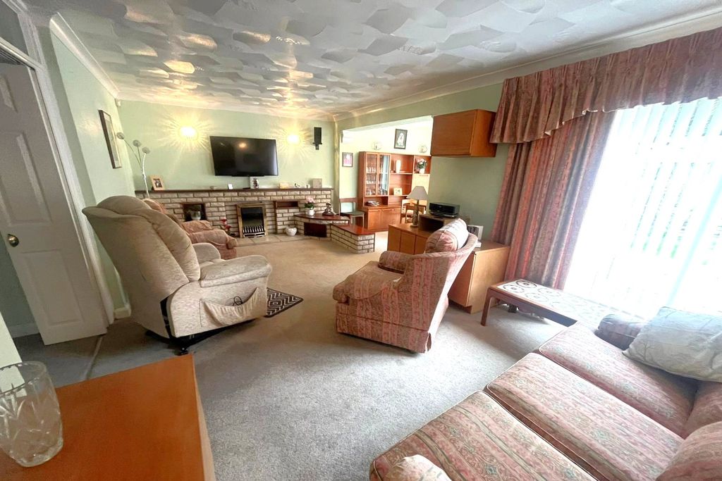 Property photo 2 of 13 Picture No. 04