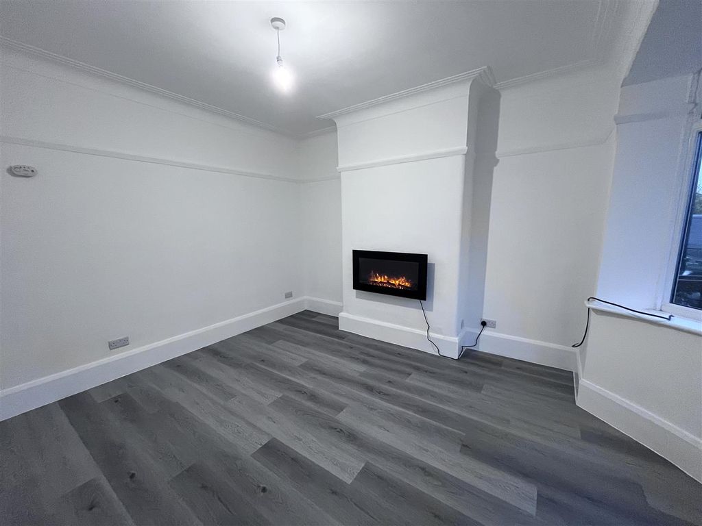 Property photo 2 of 15 Img_0333.Jpg