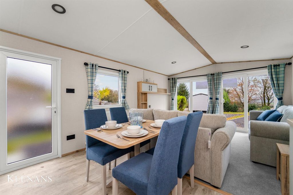 Property photo 3 of 11 Dsc03614.Jpg