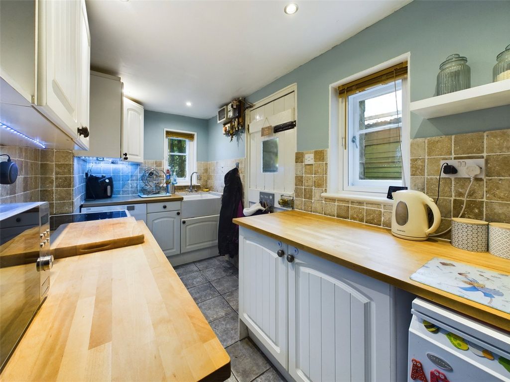 Property photo 3 of 22 Picture No. 03