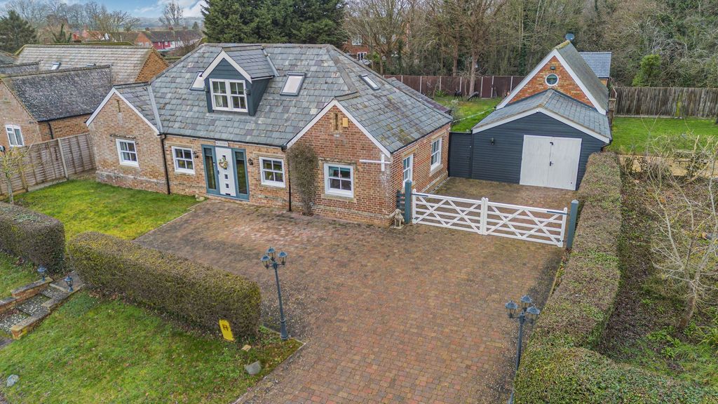 Property photo 1 of 38