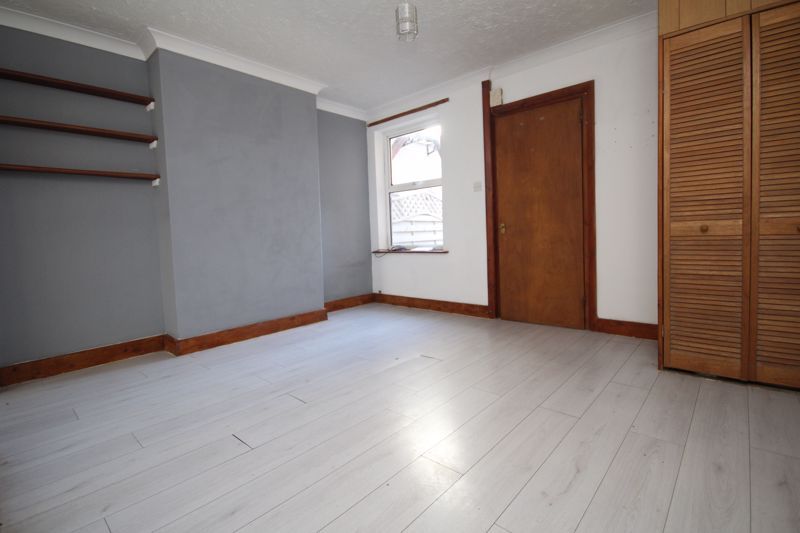 Property photo 2 of 11 Photo 17