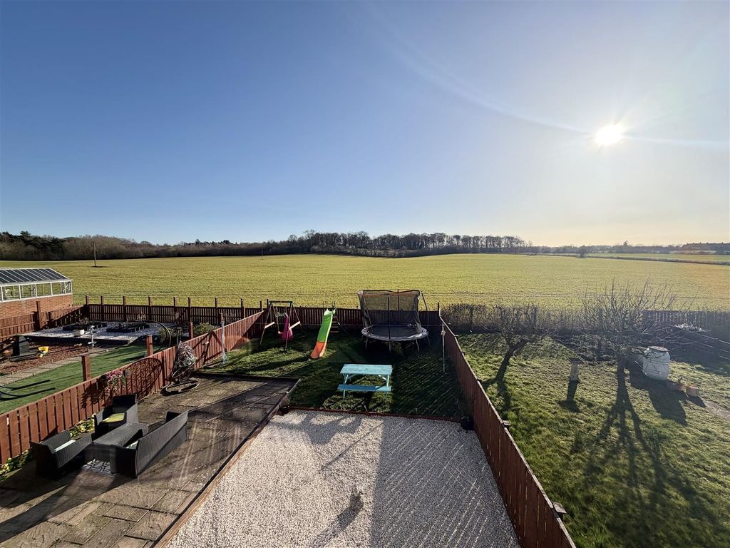 Property photo 2 of 16 Img_9605.Jpeg