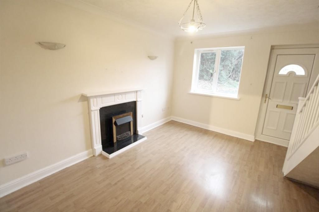 Property photo 2 of 8 Lounge.Jpg